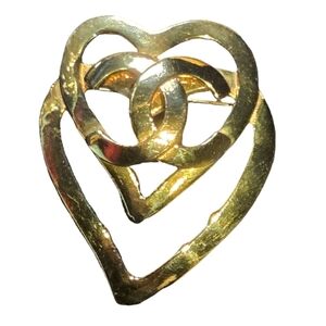 #50 - CHANEL Coco Mark Double Heart 95P Brooch